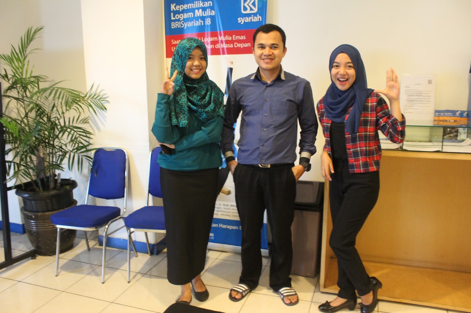 Ismi Hanifah Mahasiswa Magang Di Bank Bri Syariah