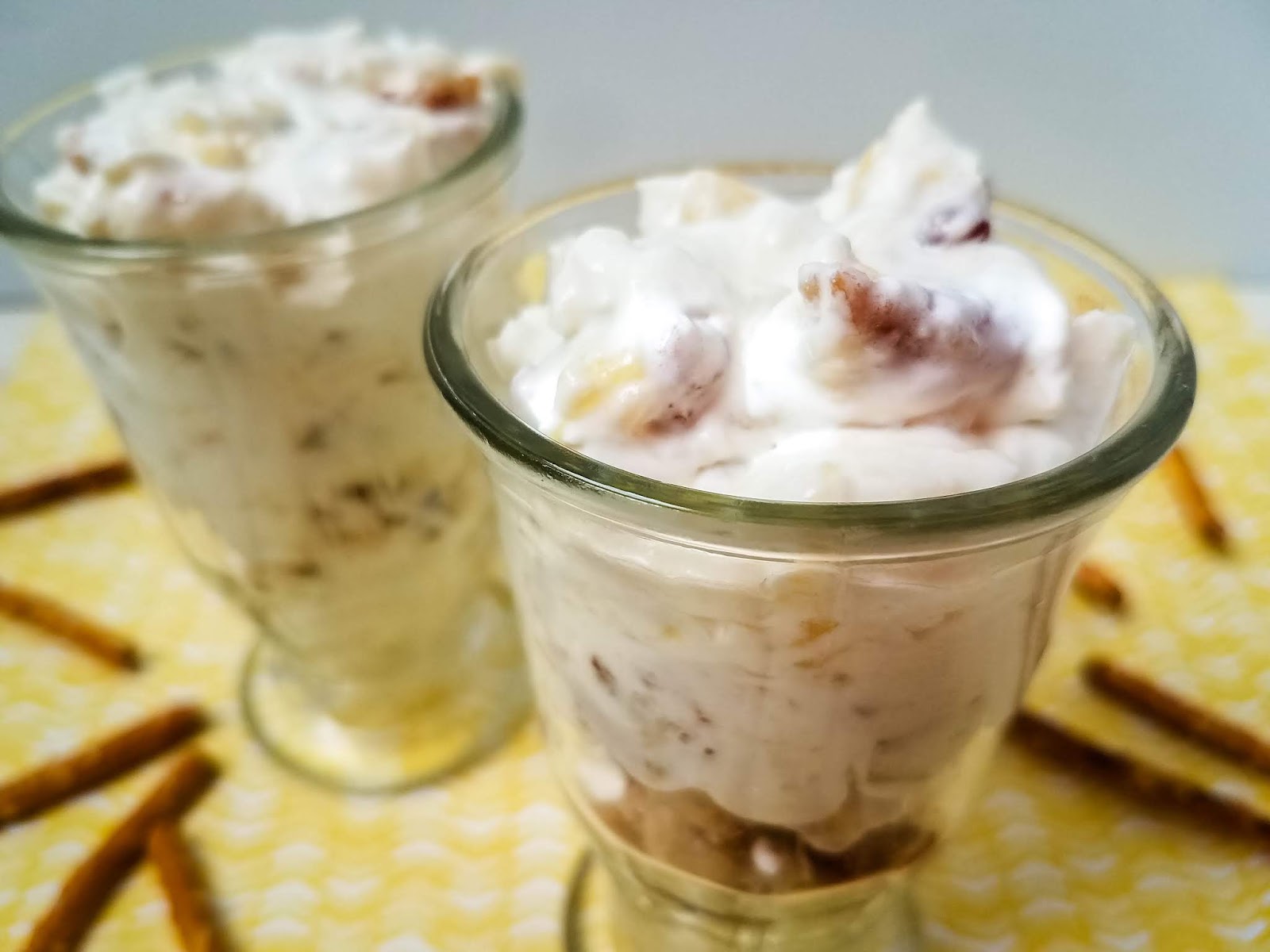 Easy Pineapple Pretzel Salad Dessert Wrapped Up N U