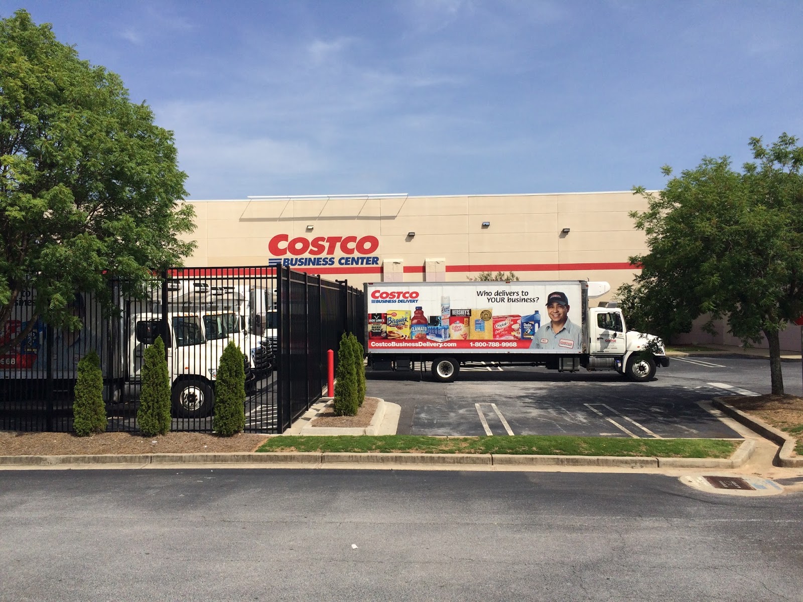 the Costco Connoisseur Have you been to a Costco Business Center?!