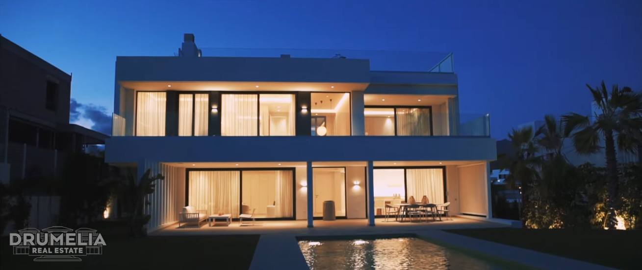 23 Photos vs. New Modern Luxury Villa in Marbella, Estepona | 1.500.000€ | Drumelia Real Estate - Luxury Home & Interior Design Tour 23 Photos vs. New Modern Luxury Villa in Marbella, Estepona | 1.500.000€ | Drumelia Real Estate - Luxury Home & Interior Design Tour