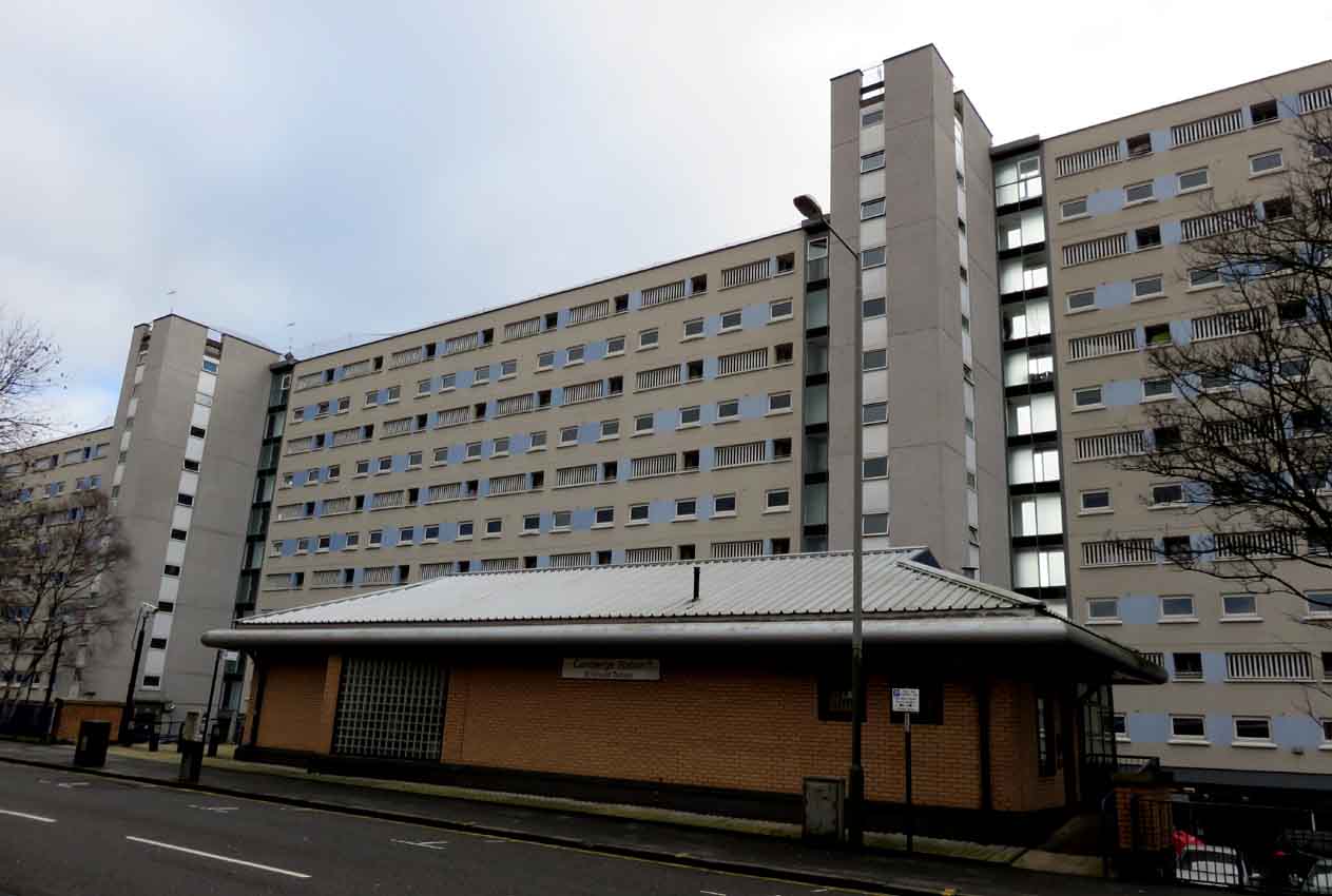 Alex and Bob`s Blue Sky Scotland Anderston. Anderston Centre. The
