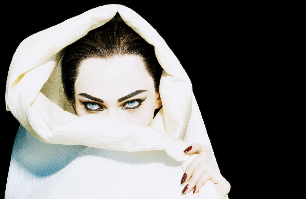 Dr.Red's notes: coco rocha ysl 2008