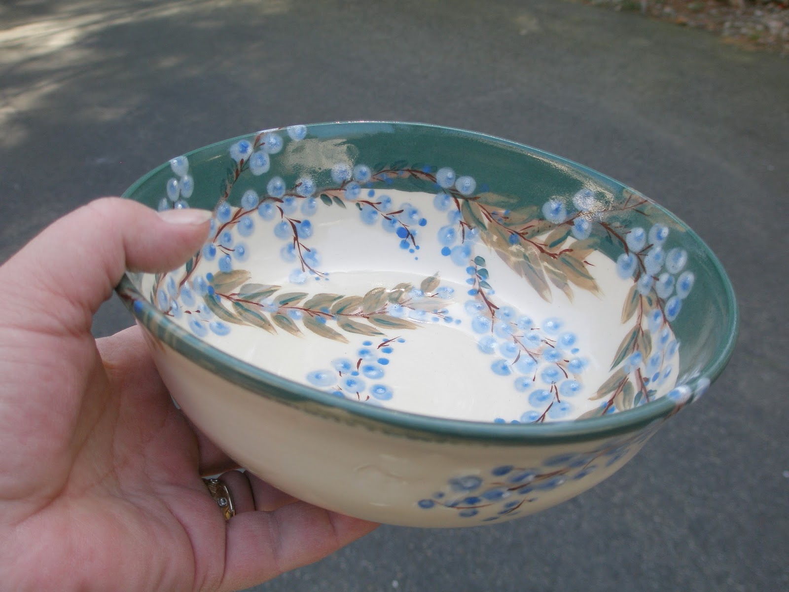 Su Nottingham Pottery