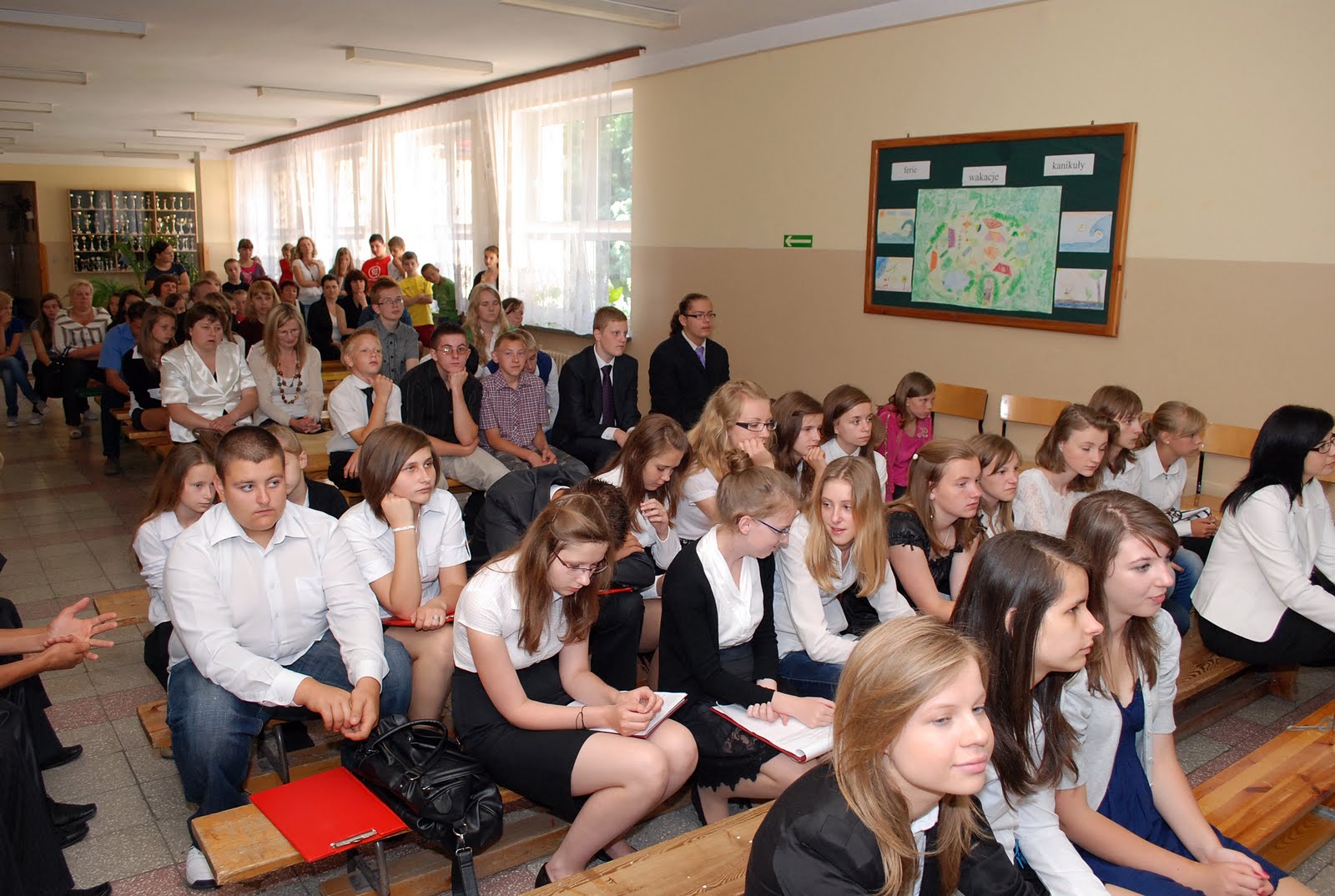 Pożegnanie Klas 3 Gimnazjum Przemówienie IOD: Pożegnanie klas III w Gimnazjum w Woli Osowińskiej