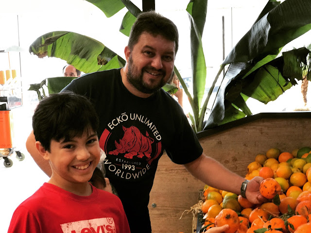 Mercado de Produtores, na Barra da Tijuca. Você ainda compra frutas deliciosas