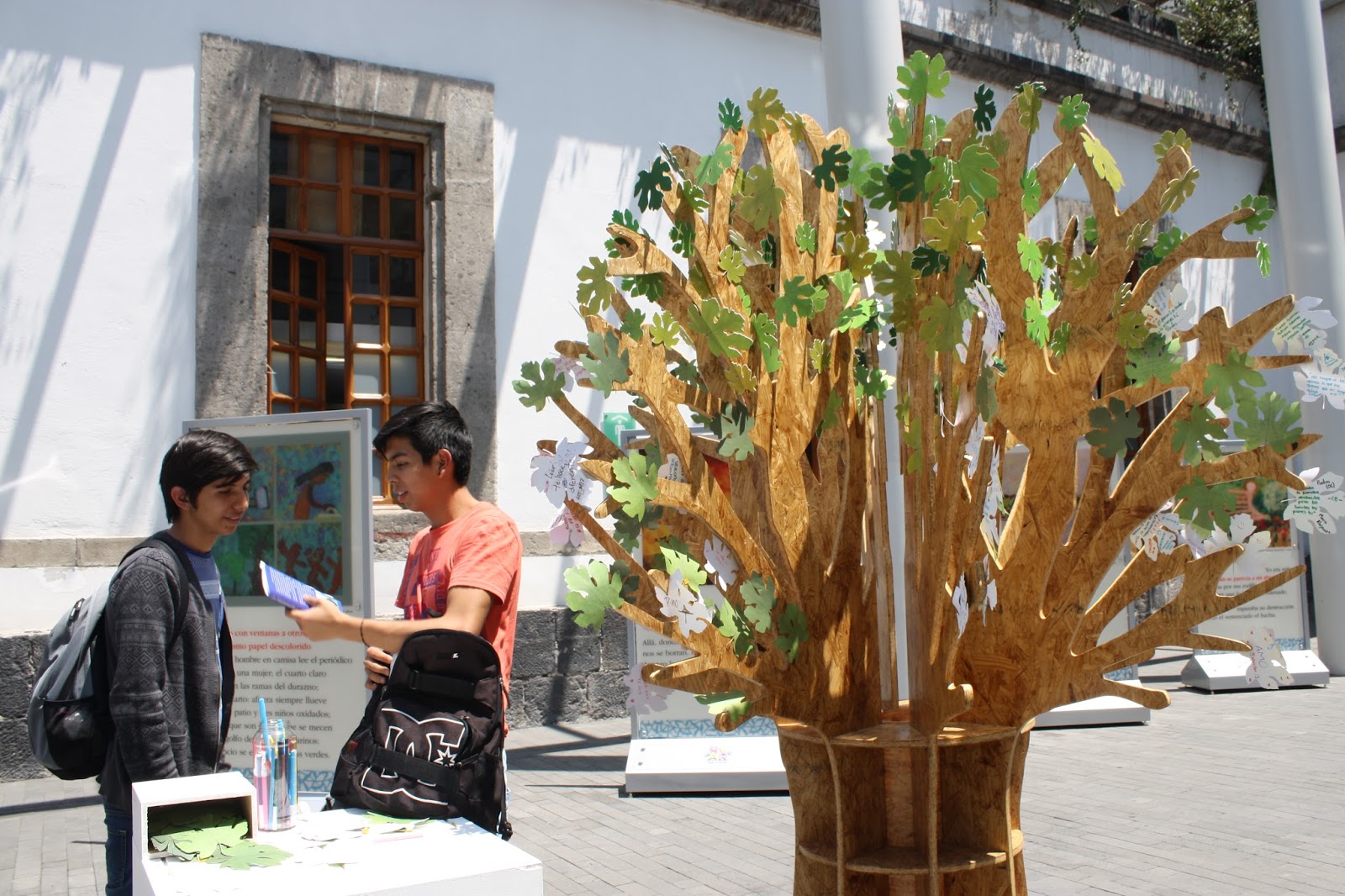Biblioteca de México día con día