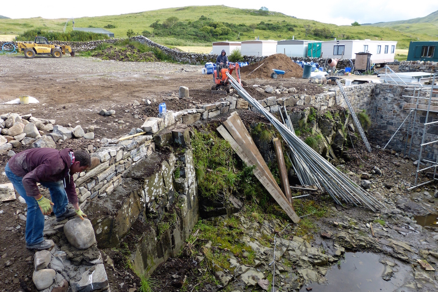 Mingary Castle: A Hive of Activity