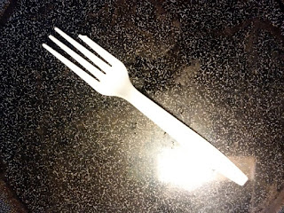 How I ate a piece of plastic fork . . . and got a lesson in neuroscience: image of broken plastic fork