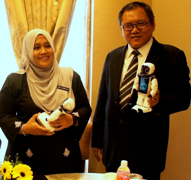 Pelancaran GT Dollar Malaysia Di Kuala Lumpur Pelancaran GT Dollar Malaysia Di Kuala Lumpur