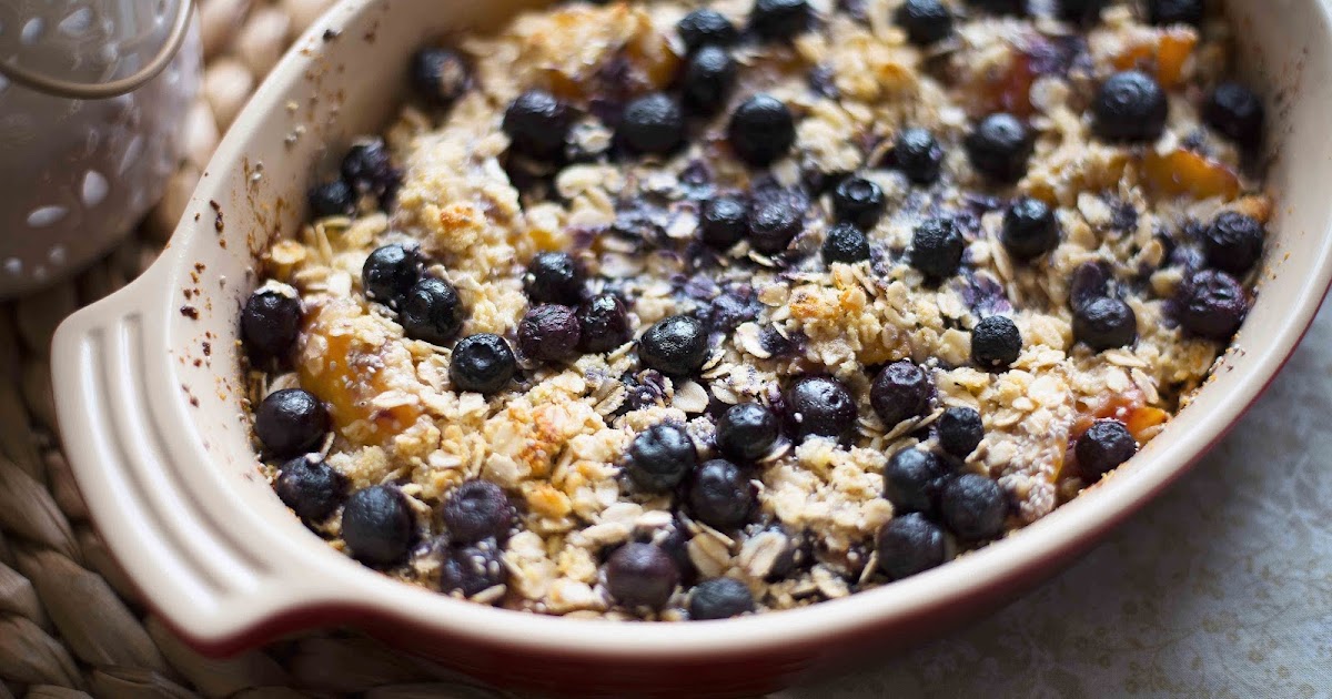 Protein Treats By Nicolette : Peach and Blueberry Protein Crisp