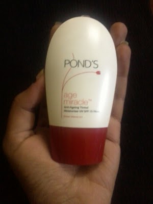 ponds tinted moisturiser