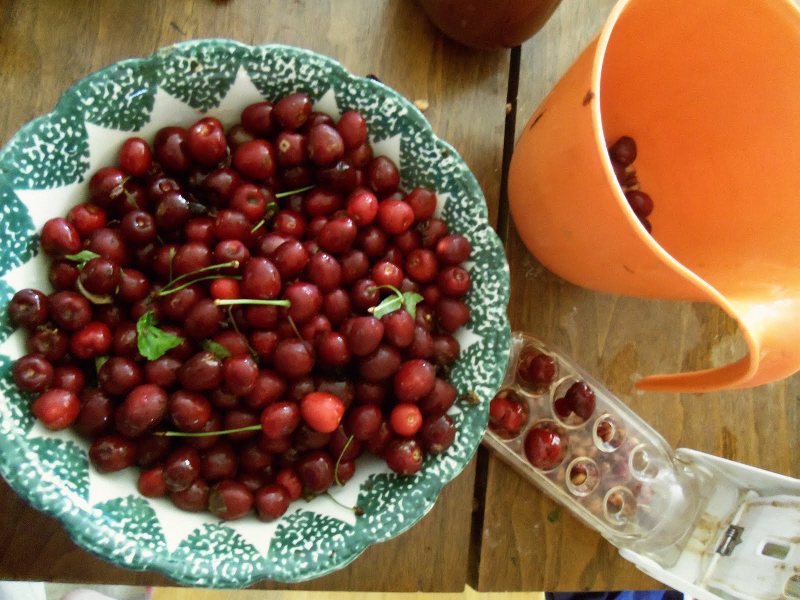 June DIY Make Your Own Dried Cherries!