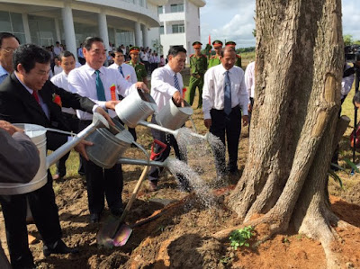 Tết trông cây- Đặng Xuân Xuyến Tết trông cây- Đặng Xuân Xuyến