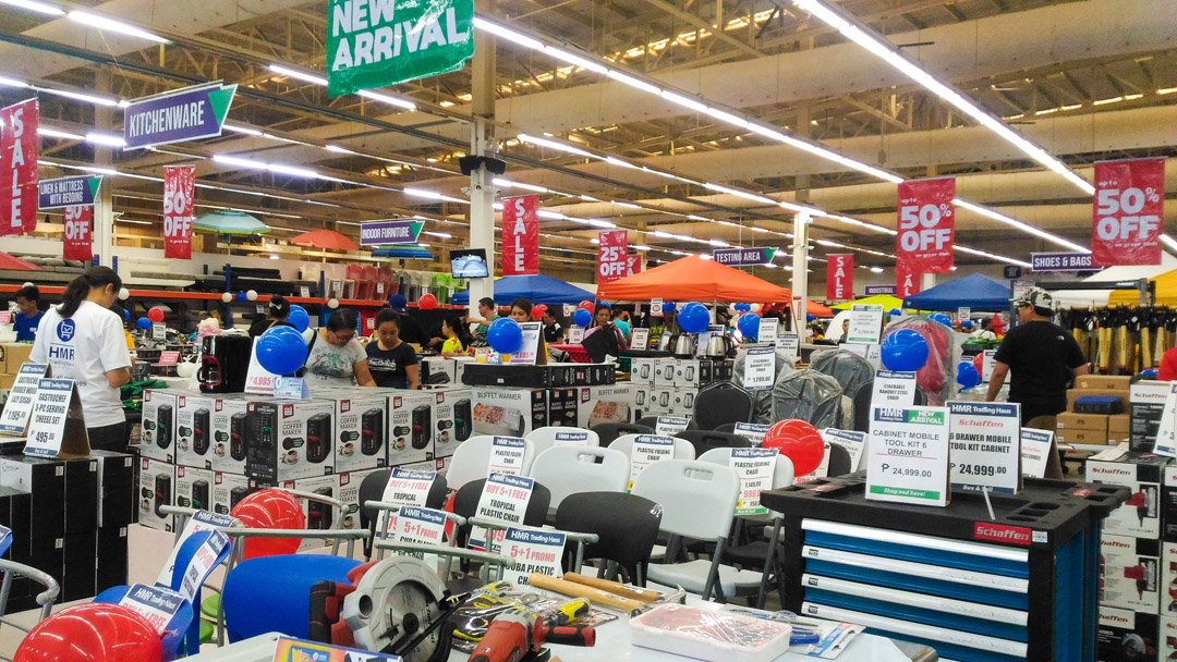 HMR Trading Haus imported surplus items at a low price