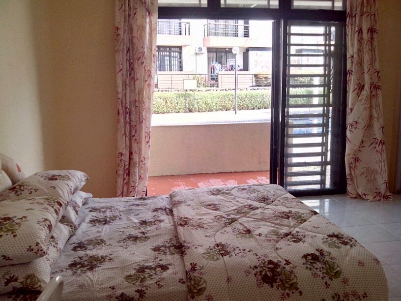 SAKIZA HOMESTAY JOHOR BAHRU Riviera Courtyard Homes ( Taman D Utama )