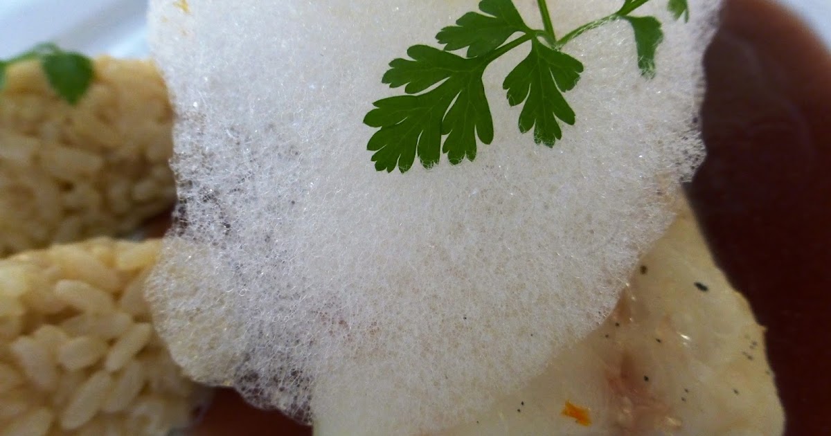 Un plat, une histoire Pavé de cabillaud poché, écume de chorizo