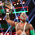 Rey Mysterio se torna United States Champion durante o Money in the Bank
