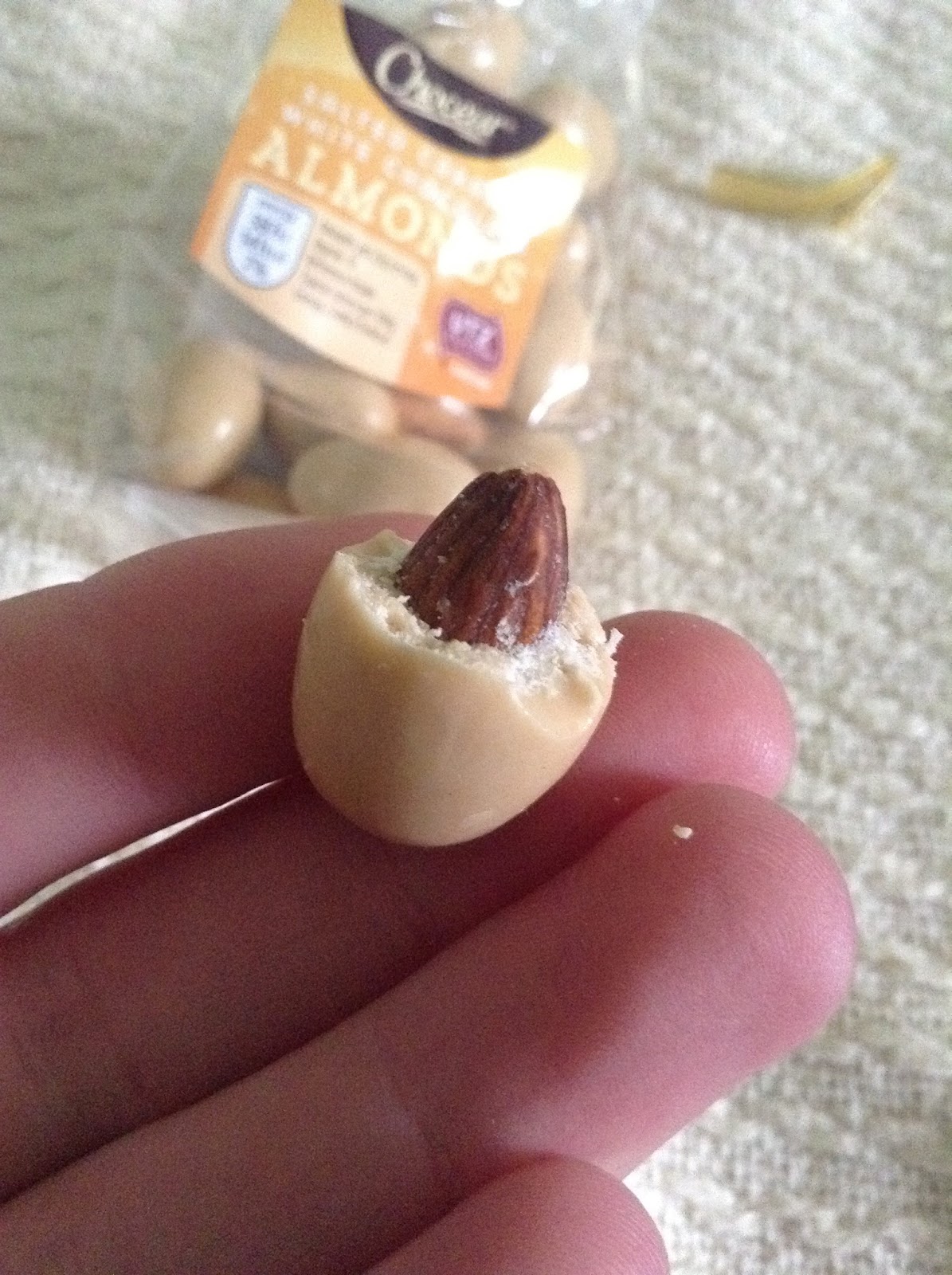 Choceur Salted Caramel White Chocolate Almonds (Aldi)