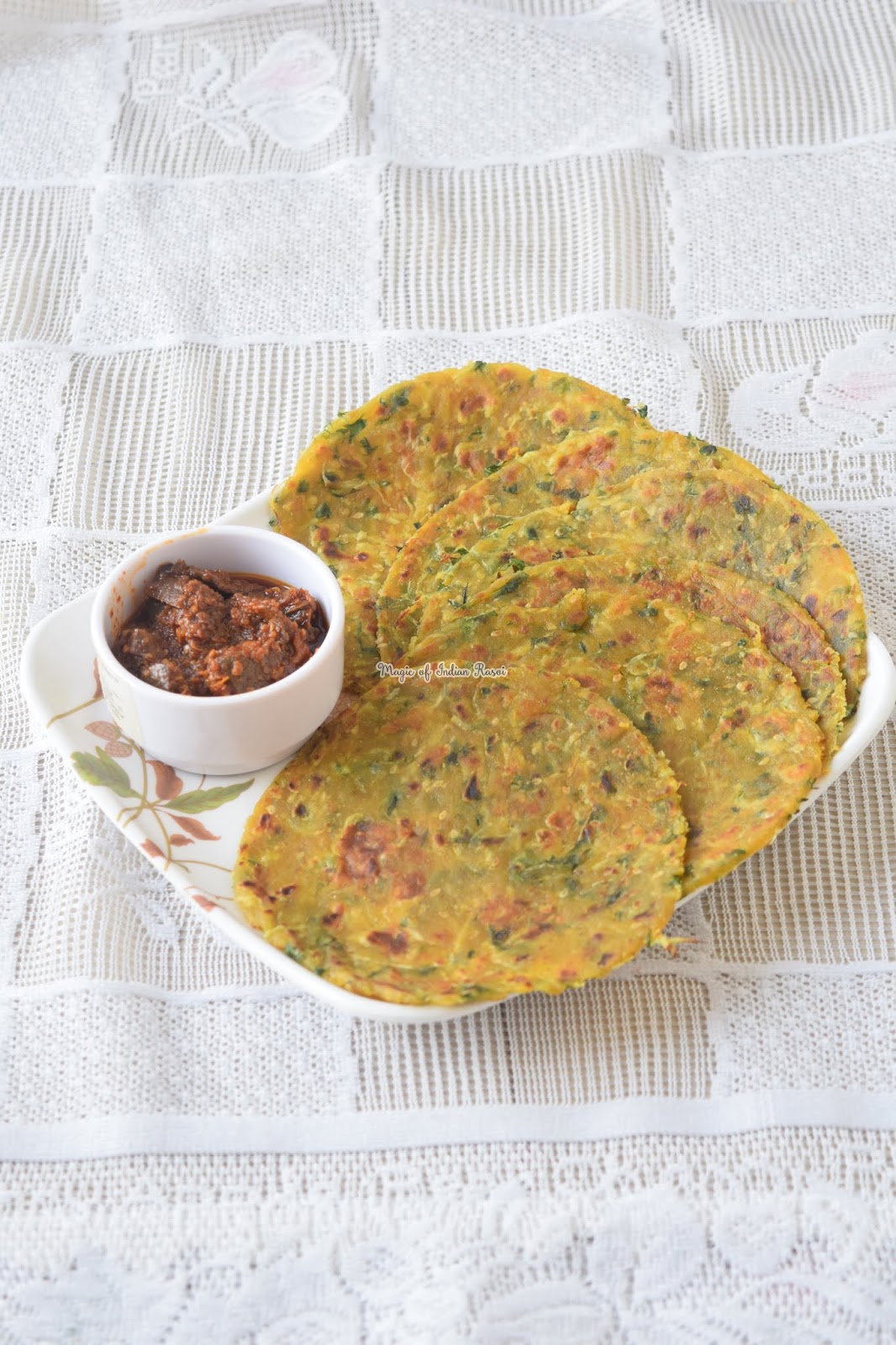 Dudhi Thepla Recipe - Lauki Paratha  - दूधीलौकी का थेपला रेसिपी - Priya R - Magic of Indian Rasoi