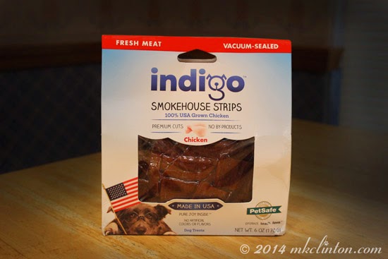 PetSafe Indigo Smokehouse strips in tasty chicken flavor