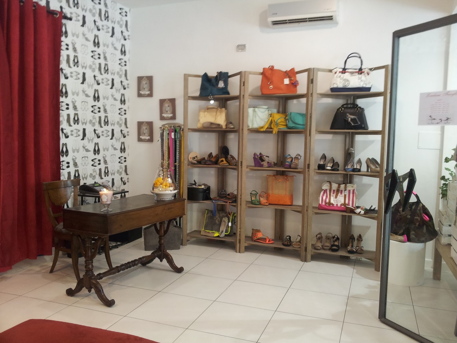 Chiara Margrotto Design NEGOZIO SCARPE E BORSE_SHOES AND BAGS STORE