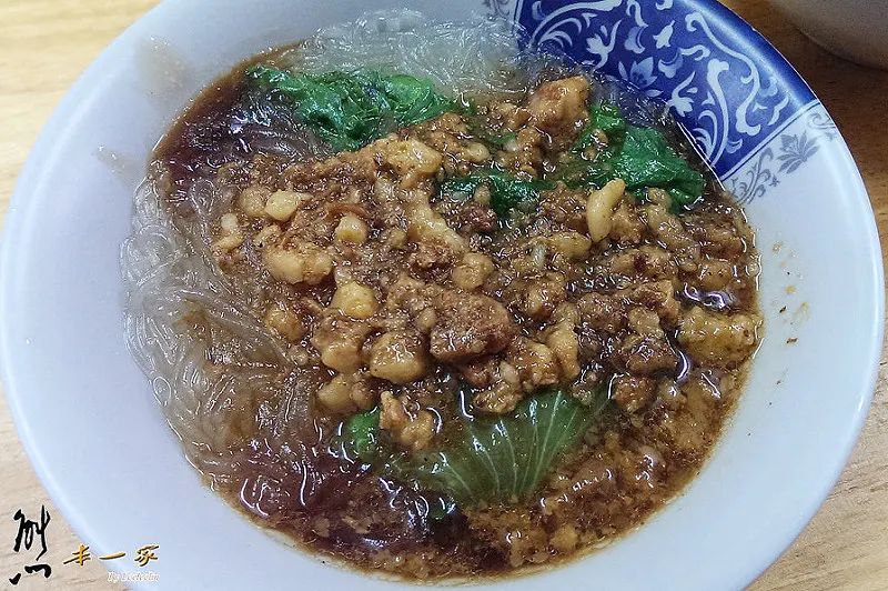 賴家羊肉焿羊肉羹魷魚羹赤肉羹|三峽平價小吃美食|三峽民生街美食