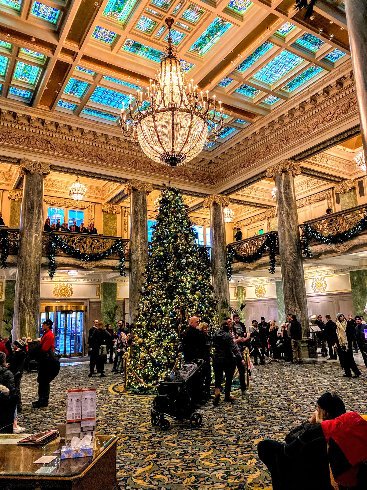 Walking Arizona Christmas in the Joseph Smith Memorial Building, Salt