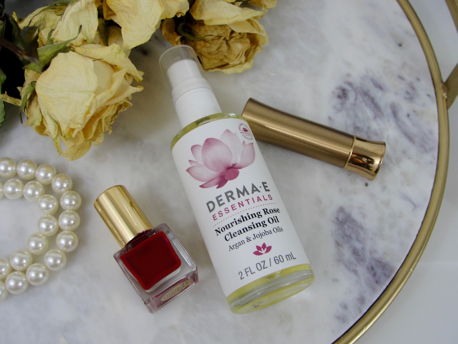 THE BEST FACIAL SCRUB EVER!