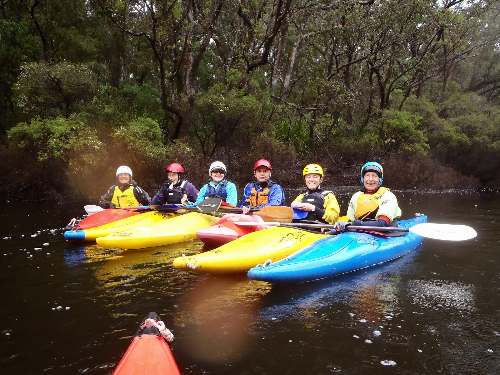 FreoKayaker Swan Canoe Club's, Blackwood River Trip.