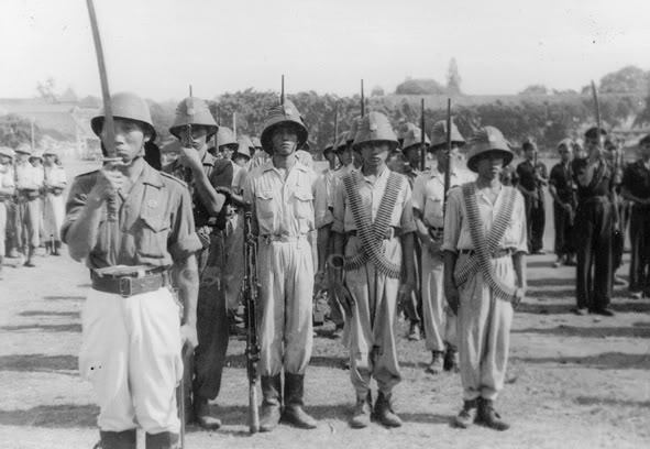 10 Fakta Unik Dibalik Pertempuran Sengit 10 November yang Jarang Diketahui Publik 10 Fakta Unik Dibalik Pertempuran Sengit 10 November yang Jarang Diketahui Publik