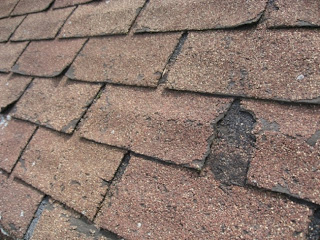 MW Construction, LLC: Home Improvement Tips: Five Signs You Need a New Roof