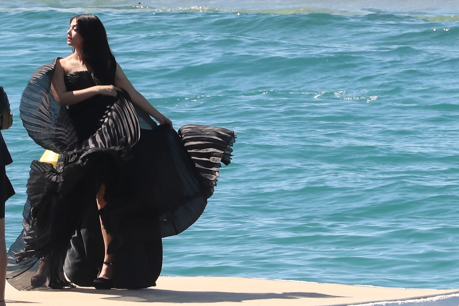 Aishwarya Rai Looks Irresistibly Sexy in Black Dress During a Photoshoot At Martinez Beach During The 70th Cannes Film Festival 2017