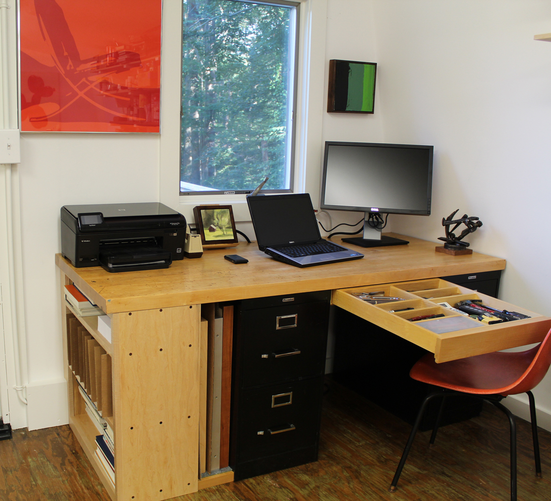 Art and Home Art Studio Desk