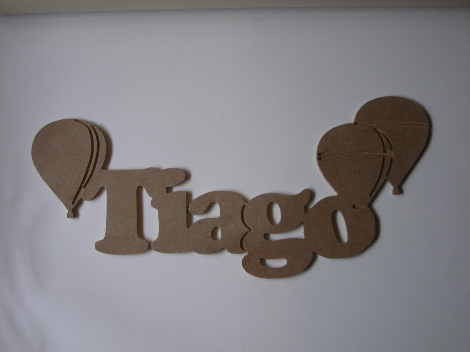 Nombres en madera para pintar : En el taller...