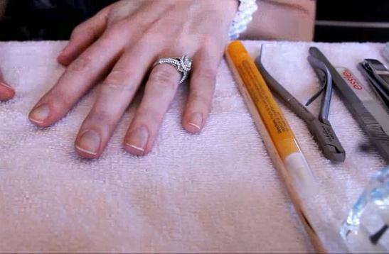 Caitlin Chic: Nail Care: Prep your Nails for Polish