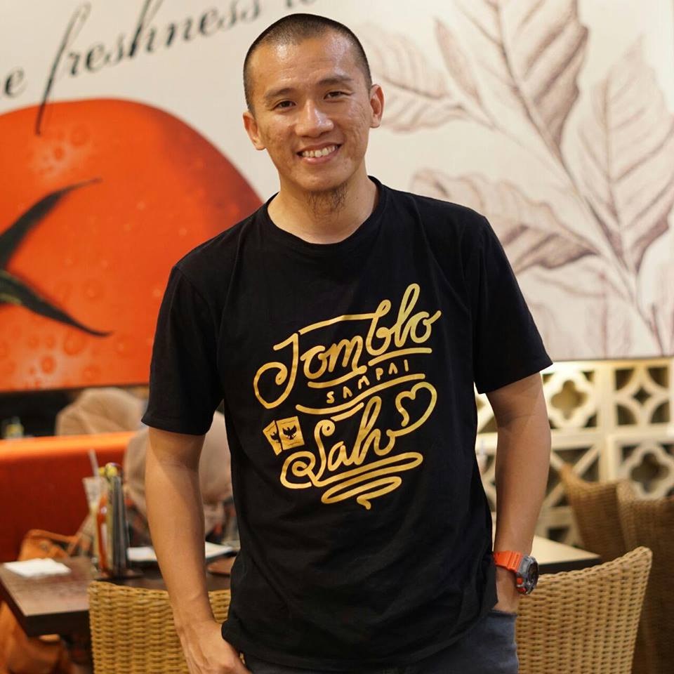 Profil, Biodata dan Biografi Ustadz Felix Siauw Profil