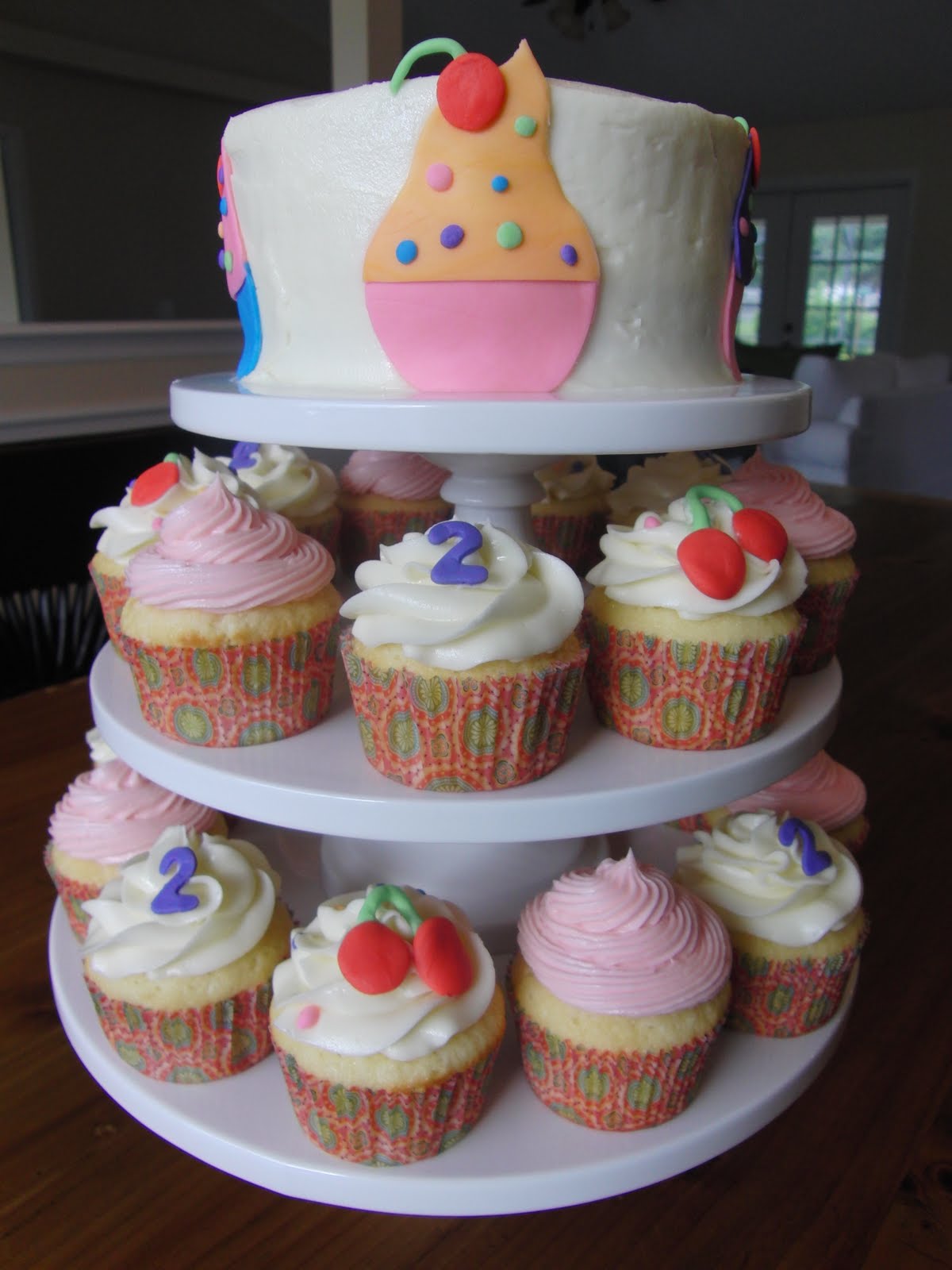 Andreas Cakes Cupcake Themed Birthday