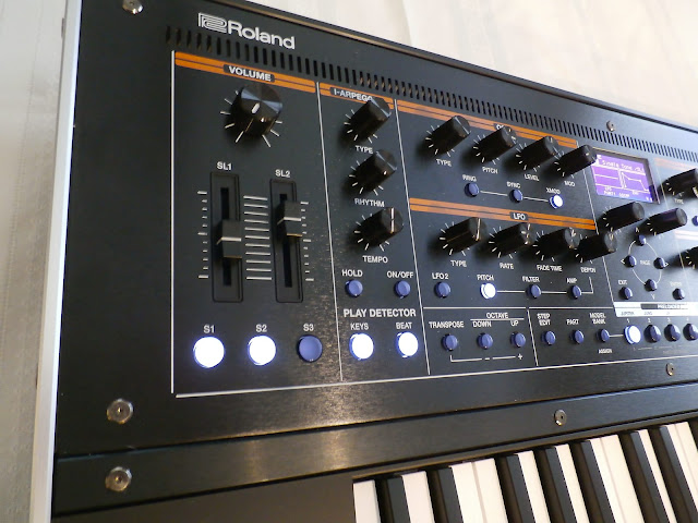 MATRIXSYNTH: Roland Jupiter-Xm Portable Synthesizer