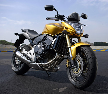 honda hornet service cost