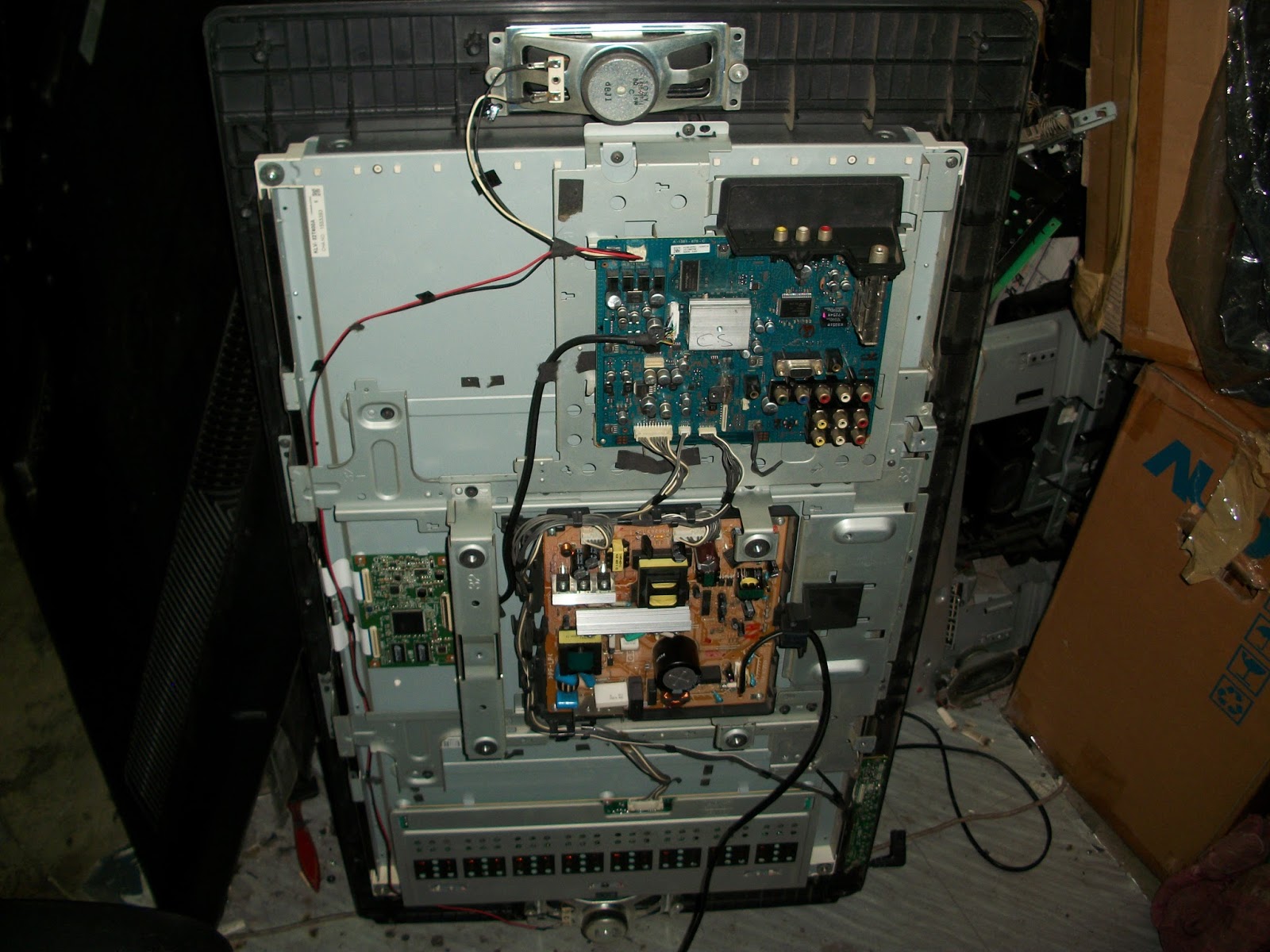 HOSPITAL Electronics TV Repairing And Sparepart: Repairing LCD SONY ...