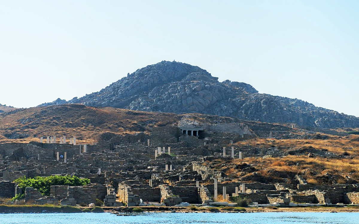 Royalty Yachts Delos Yacht Charters in Greece