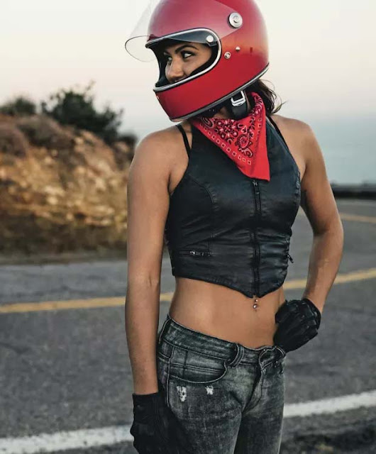 How A New Generation of Women Riders is Transforming The Motorcycle