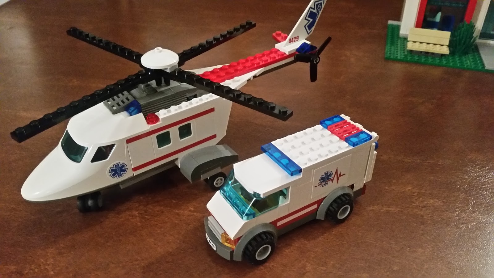 Forespørgsel Lære rent faktisk LEGO 4429: Helicopter Recue - REVIEW