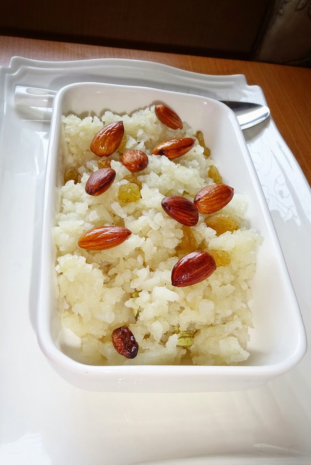 Veg Indian Good Food Recipes.. Meetha Poha (Sweet Rice Flakes Recipe)