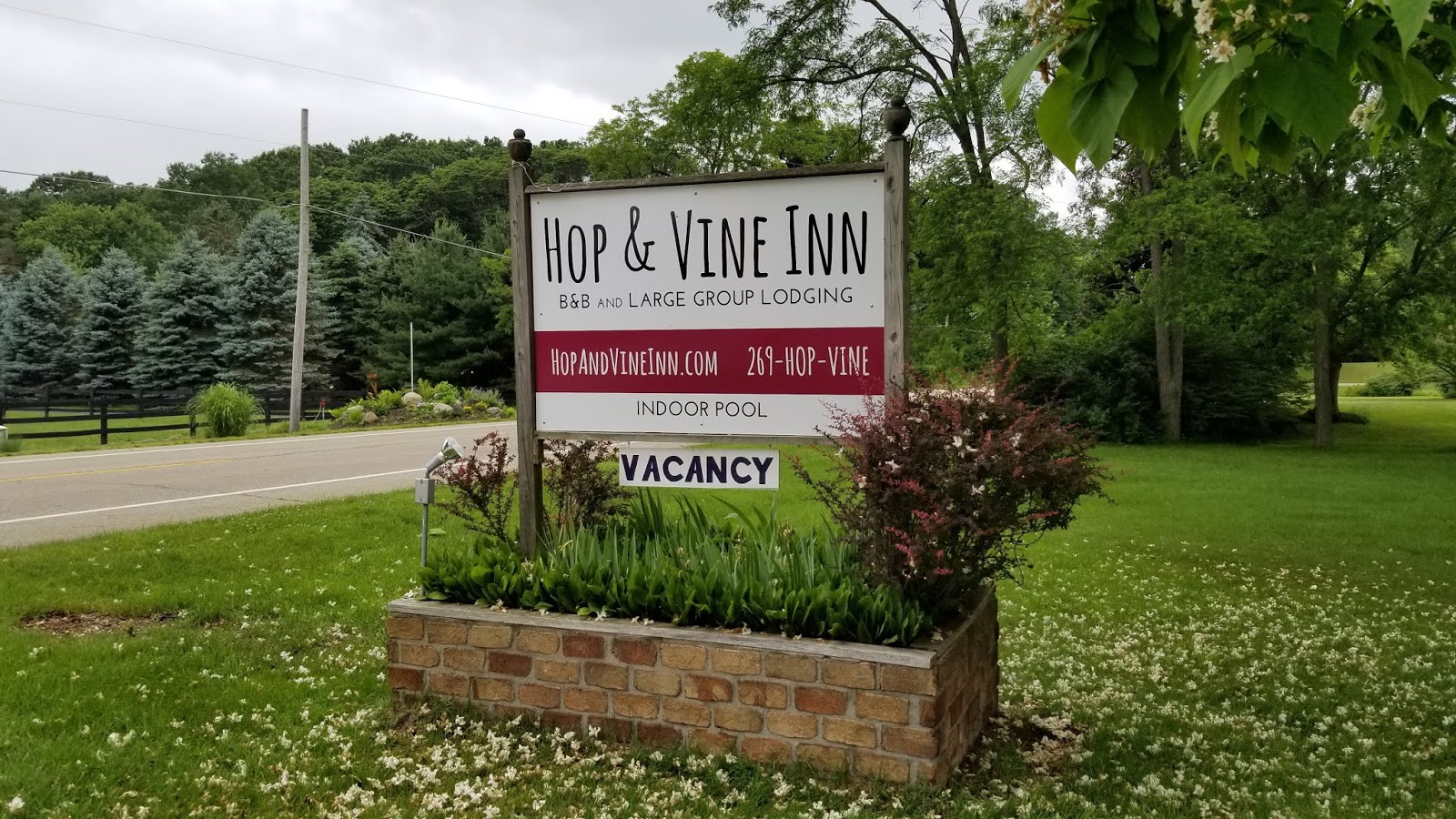 Hotel review Hop & Vine Inn (Fennville, MI), your home away from home