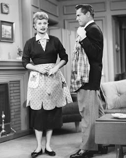 Nancy's Monablog: To Be Father Knows Best or I Love Lucy?