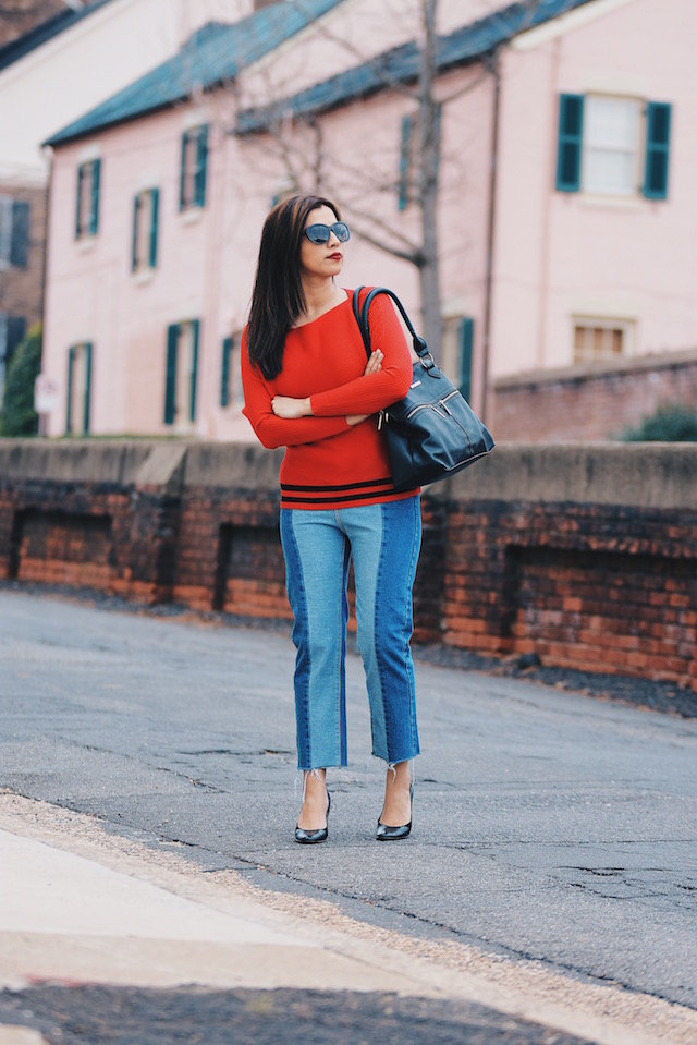 Celebrating 3 years with my blog Wearing:  Jeans: SheIn Sweater: LightInTheBox