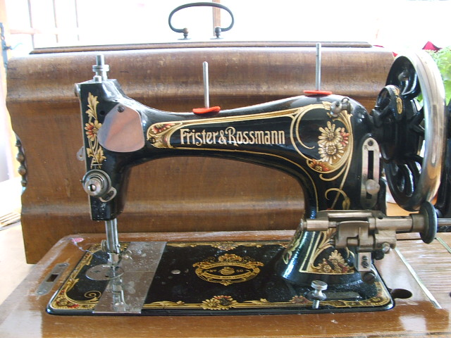 Krishenka Frister Rossmann New Vibrating Shuttle