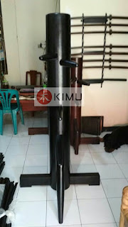 KIMU Black Dragon Wooden Dummy / Mok Yan Jong (Single) KIMU Black Dragon Wooden Dummy / Mok Yan Jong (Single)