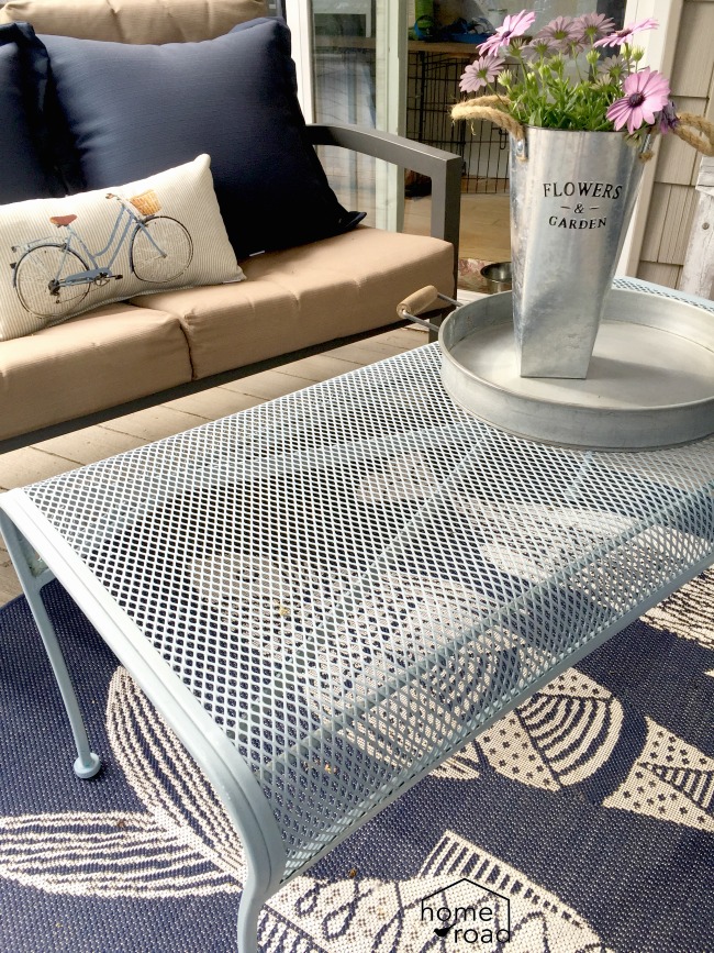 Painting Outdoor Furniture in Beautiful Blue